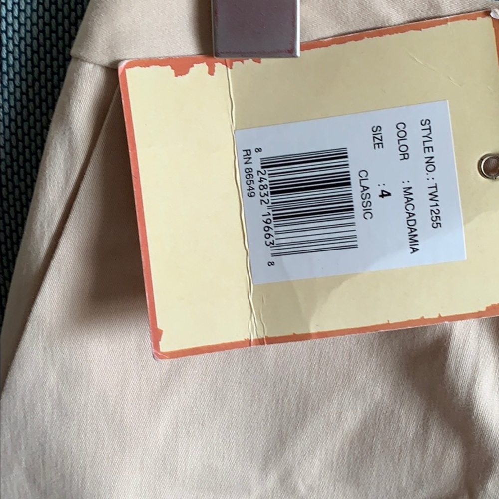 New Tommy Bahama long Capri pants - Picture 3 of 11